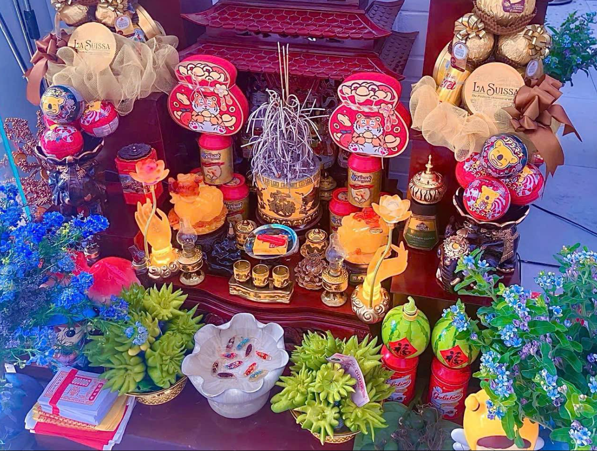 BÁT PHONG THUỶ THẢ HOA SEN ĐẸP MẮT 2